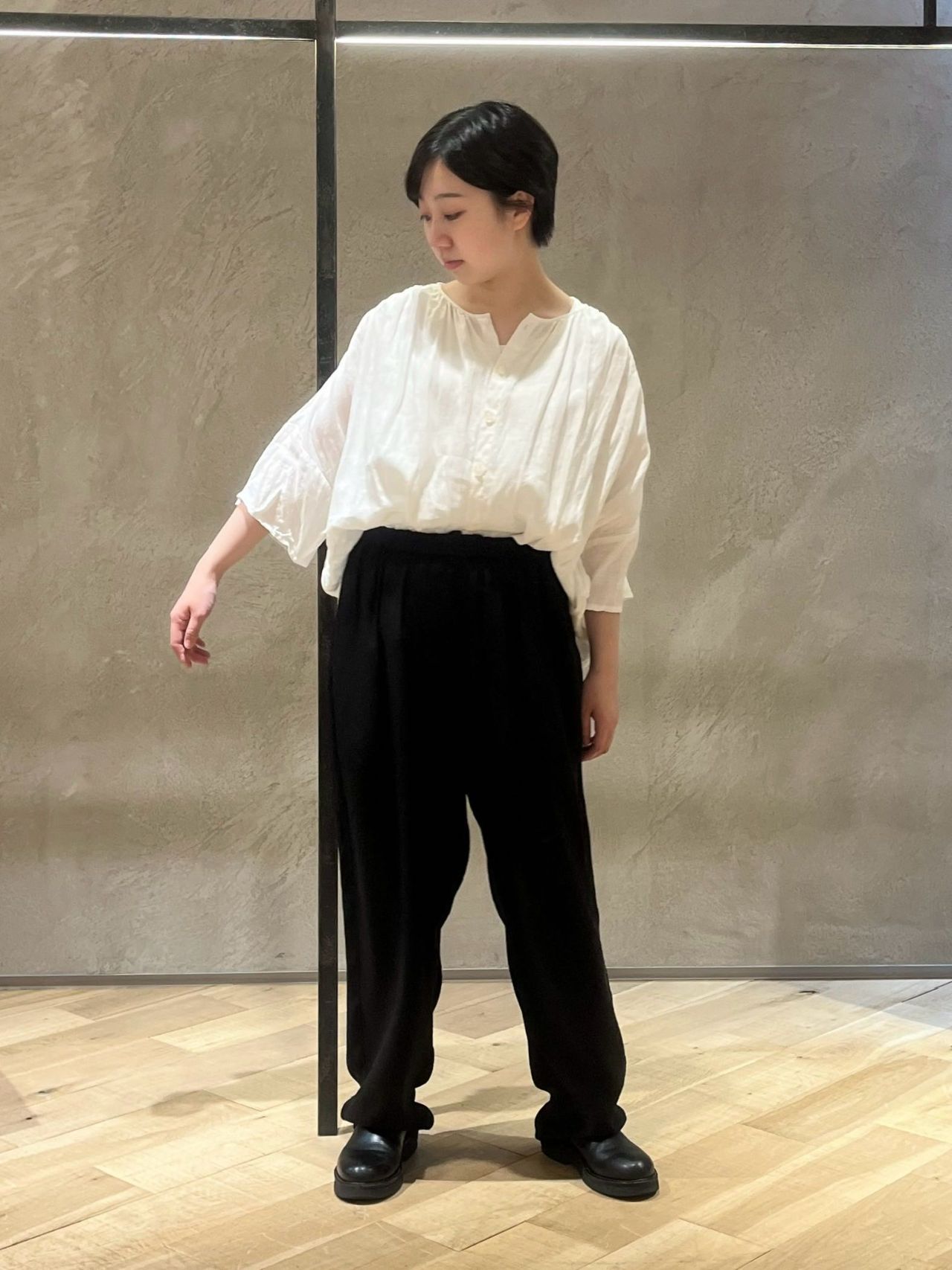 pas de calais パドカレ　ノーカラー　リネン ブラウス pas de calais パドカレ ノーカラー リネン ブラウス - メルカリ