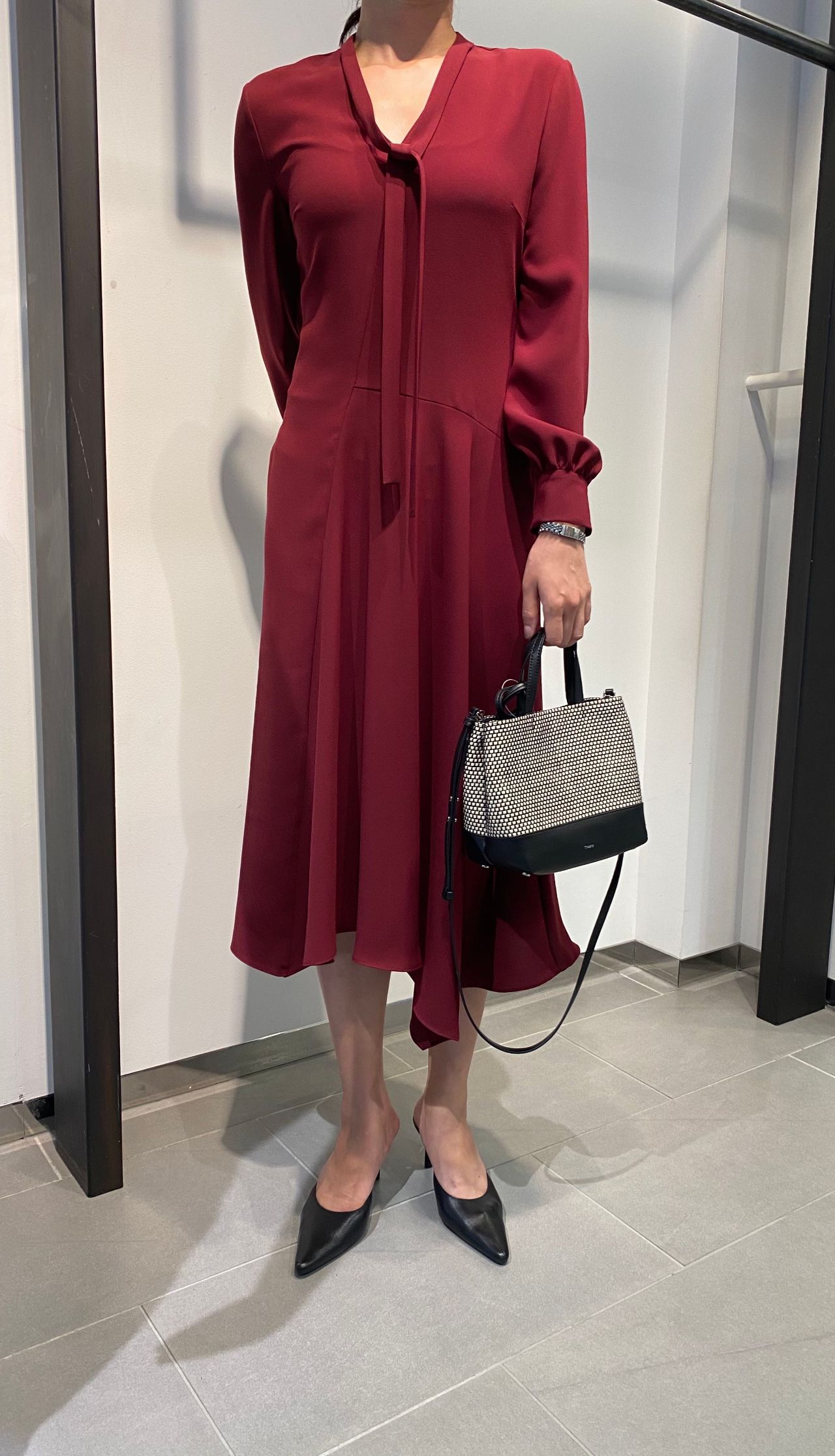 秋を感じるボルドーカラーワンピース 渋谷西武店 Theory セオリー ショップブログ