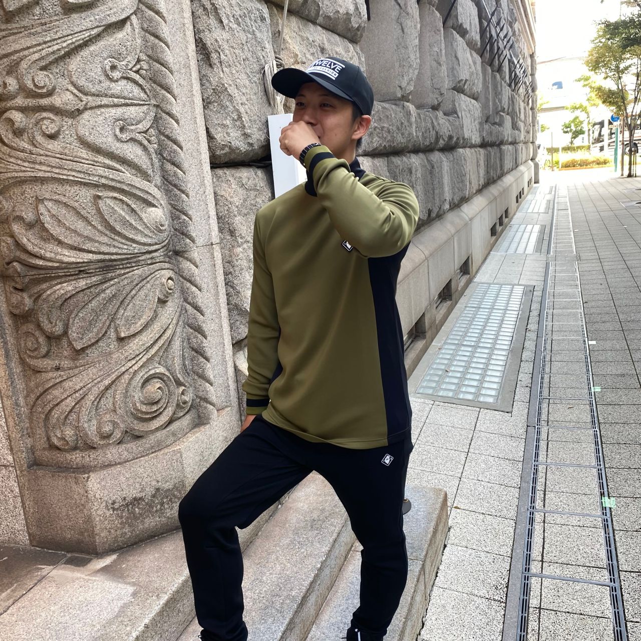 新作ウェア試着してみました！】V12 | ゴルフ5 プレステージ神戸店