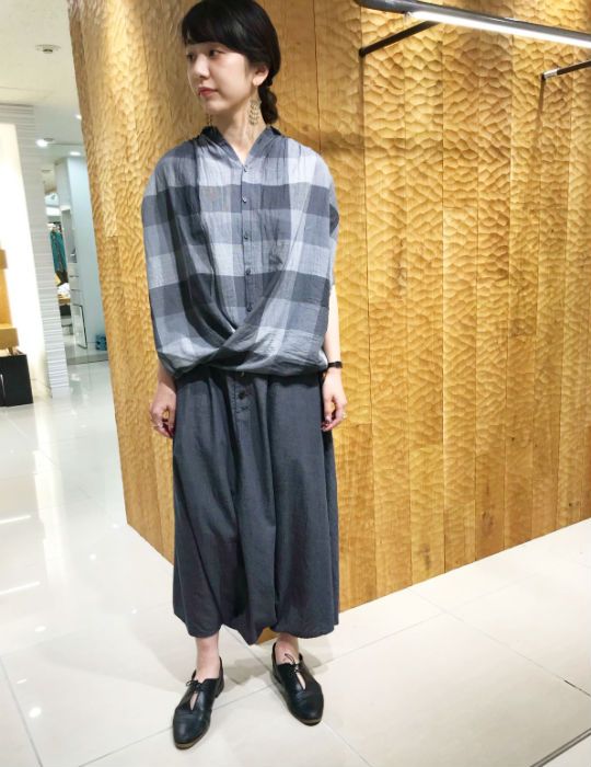 pas de calais パドカレ リネン混　 チェックシャツ 羽織り36 着まわしコーディネート】コットンリネンビックチェック