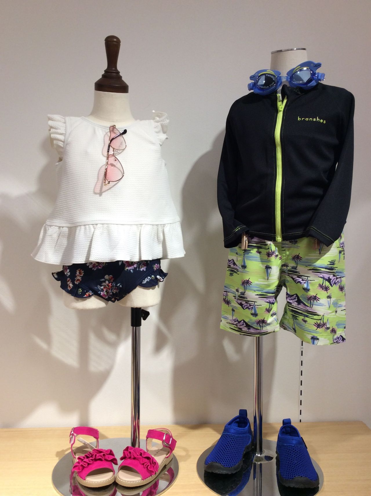 水着入荷しました Branshes Chouchou イオンモール東浦店 子供服のブランシェス Branshes 公式ショップブログ