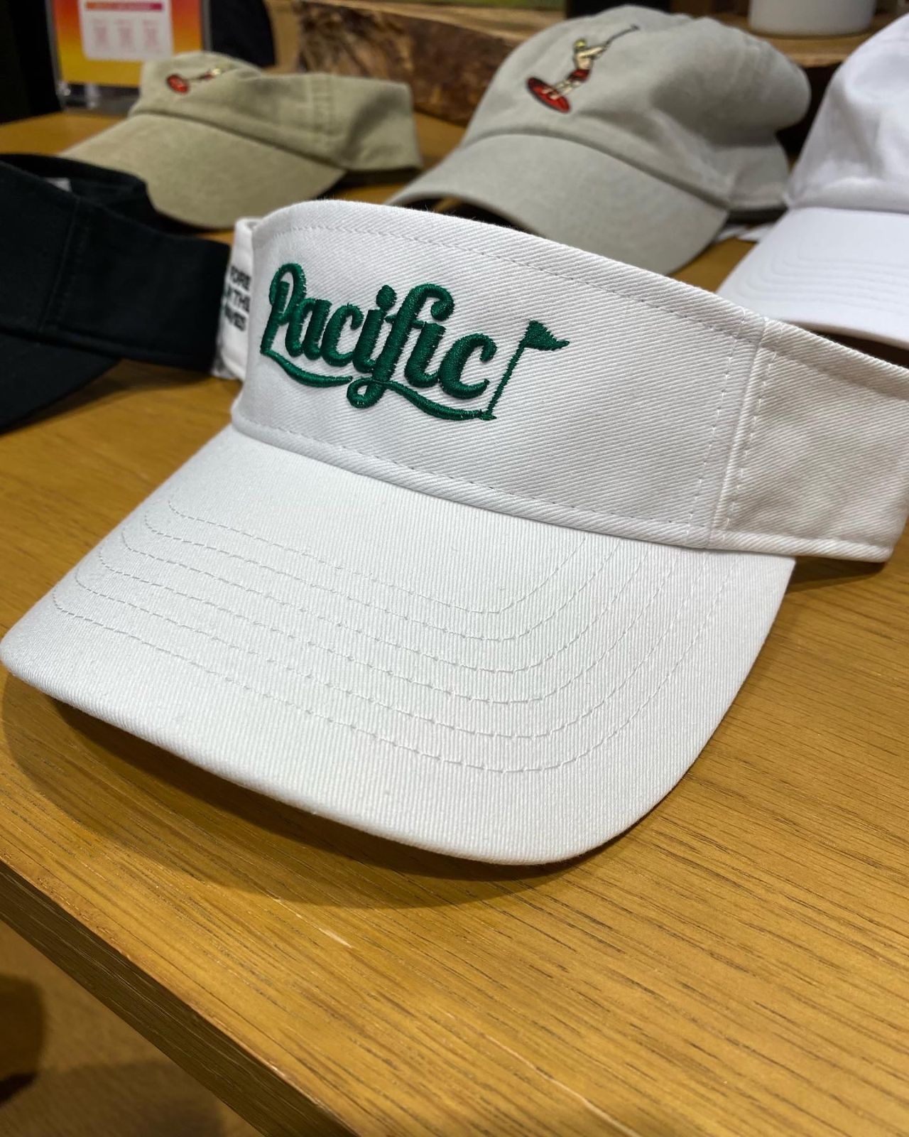 完売品 パシフィックゴルフクラブ×GOLF5 キャップ