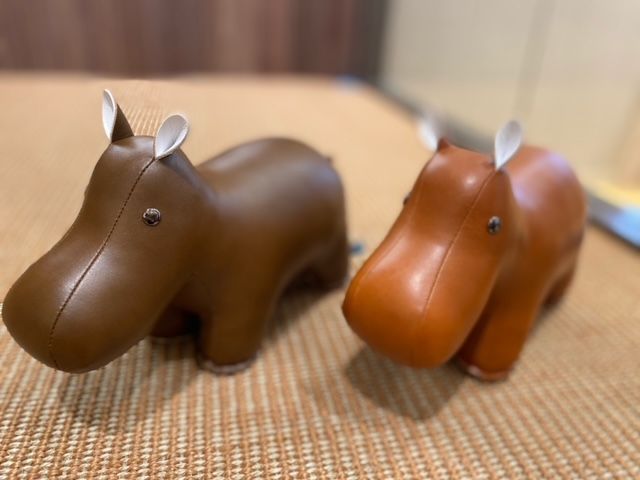再入荷！大人気 ZUNY ブックエンドヒッポ | 岡山拠点のトミヤ