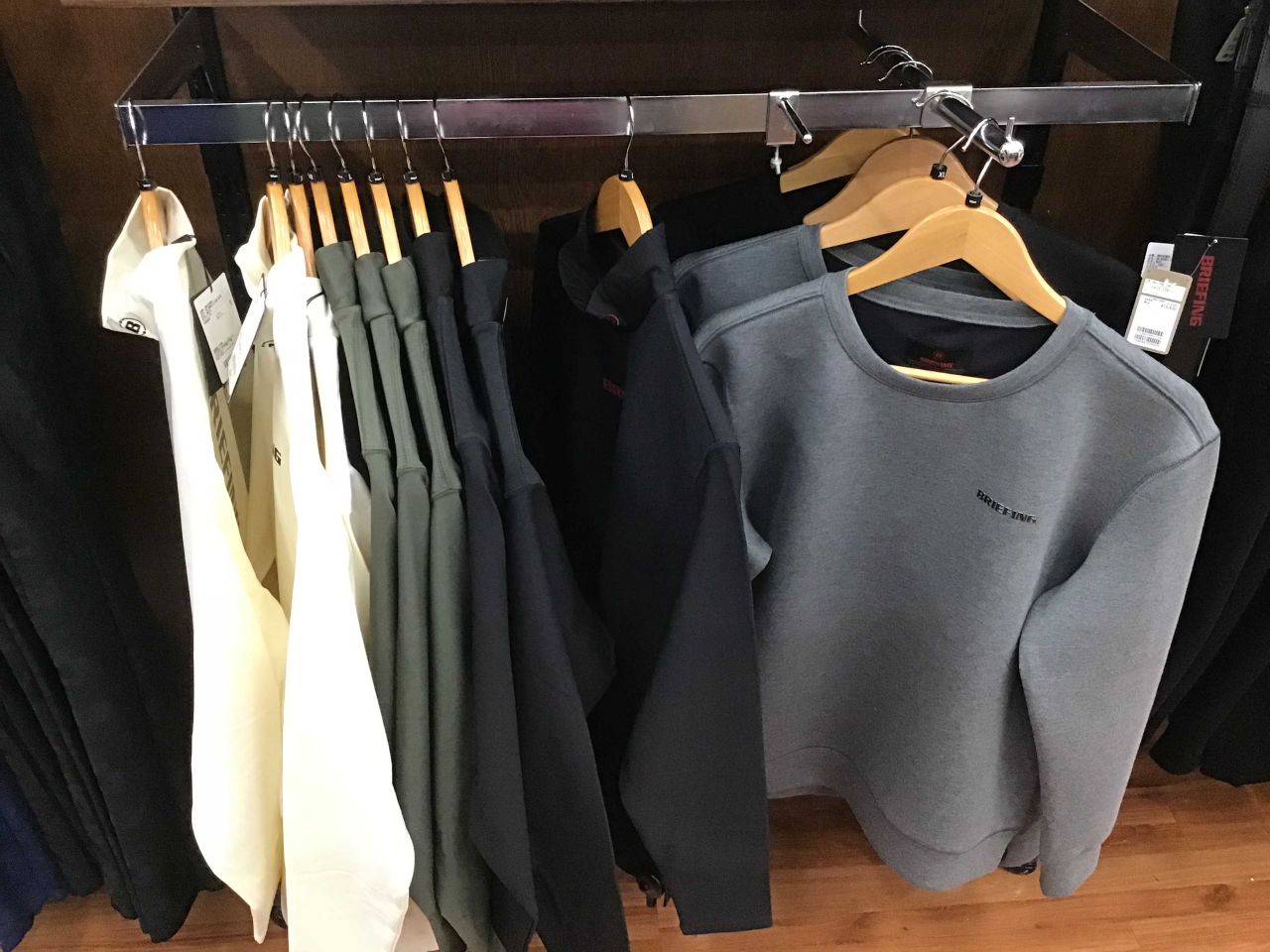 ブリーフィング新作ウェア入荷♪ | ゴルフ5 小牧店 | ゴルフ5