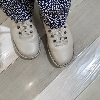 春にも大活躍。trippenトリッペンALPIN。 | WASH ルミネ横浜店 | WASH