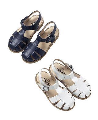 ファミリア　サンダル　21cm そろそろサンダルの季節ですね。｜ファミリア京都髙島屋