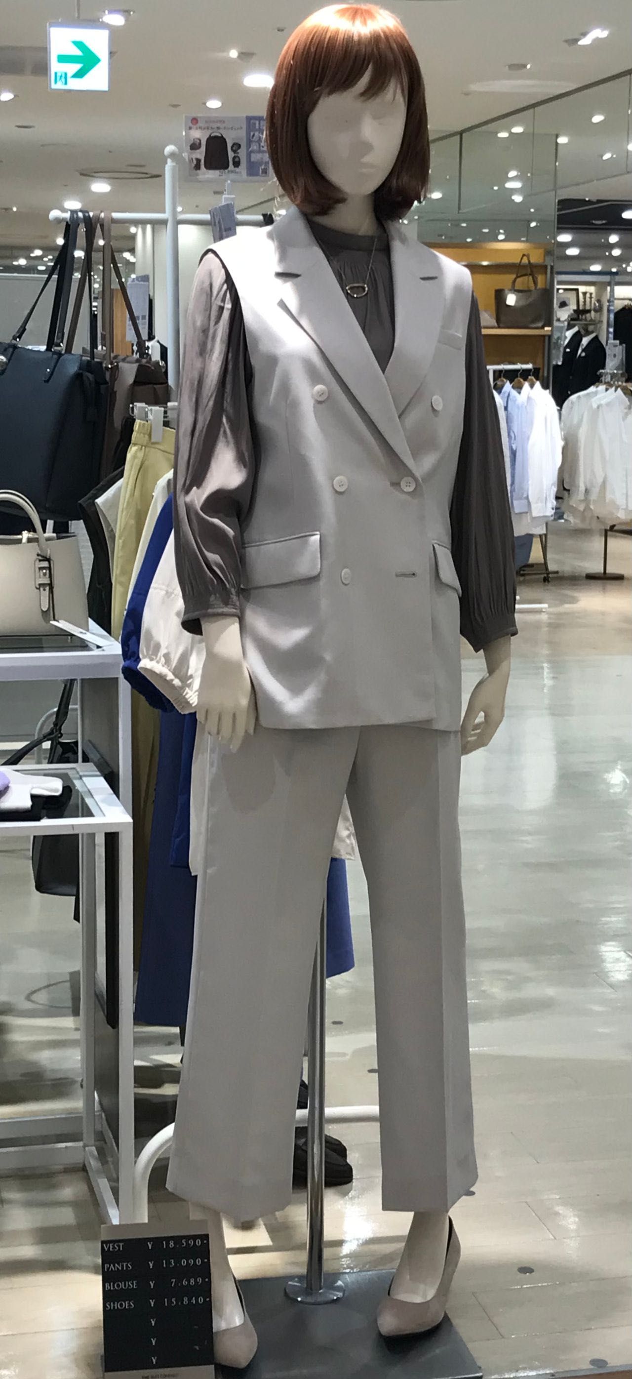 錦糸町レディース】買い足し、新調に最適スーツのご紹介です