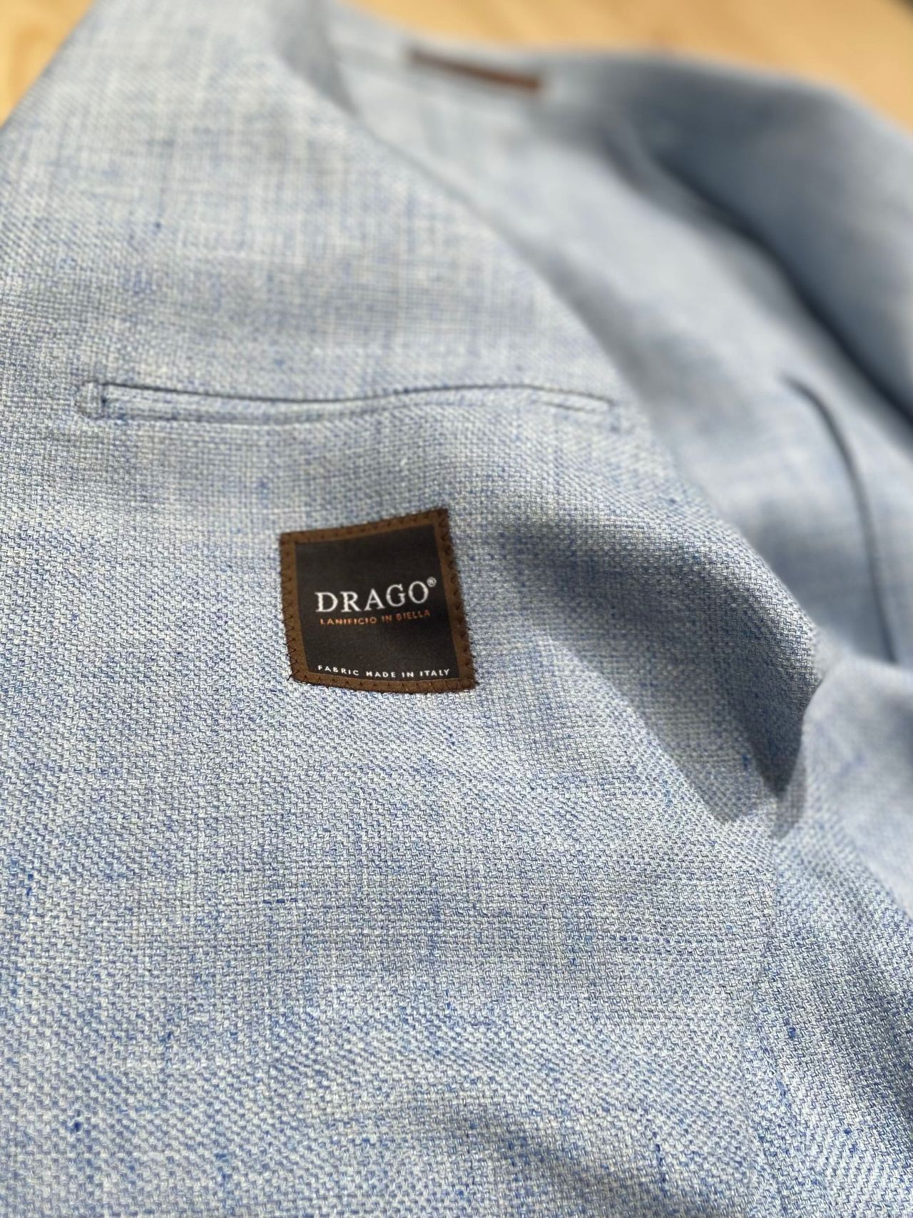 【Ashi 23】ラトーレ ドラゴ生地 テーラードジャケット リネン オーダージャケット 天王寺】DRAGO(ドラゴ) リネンジャケット