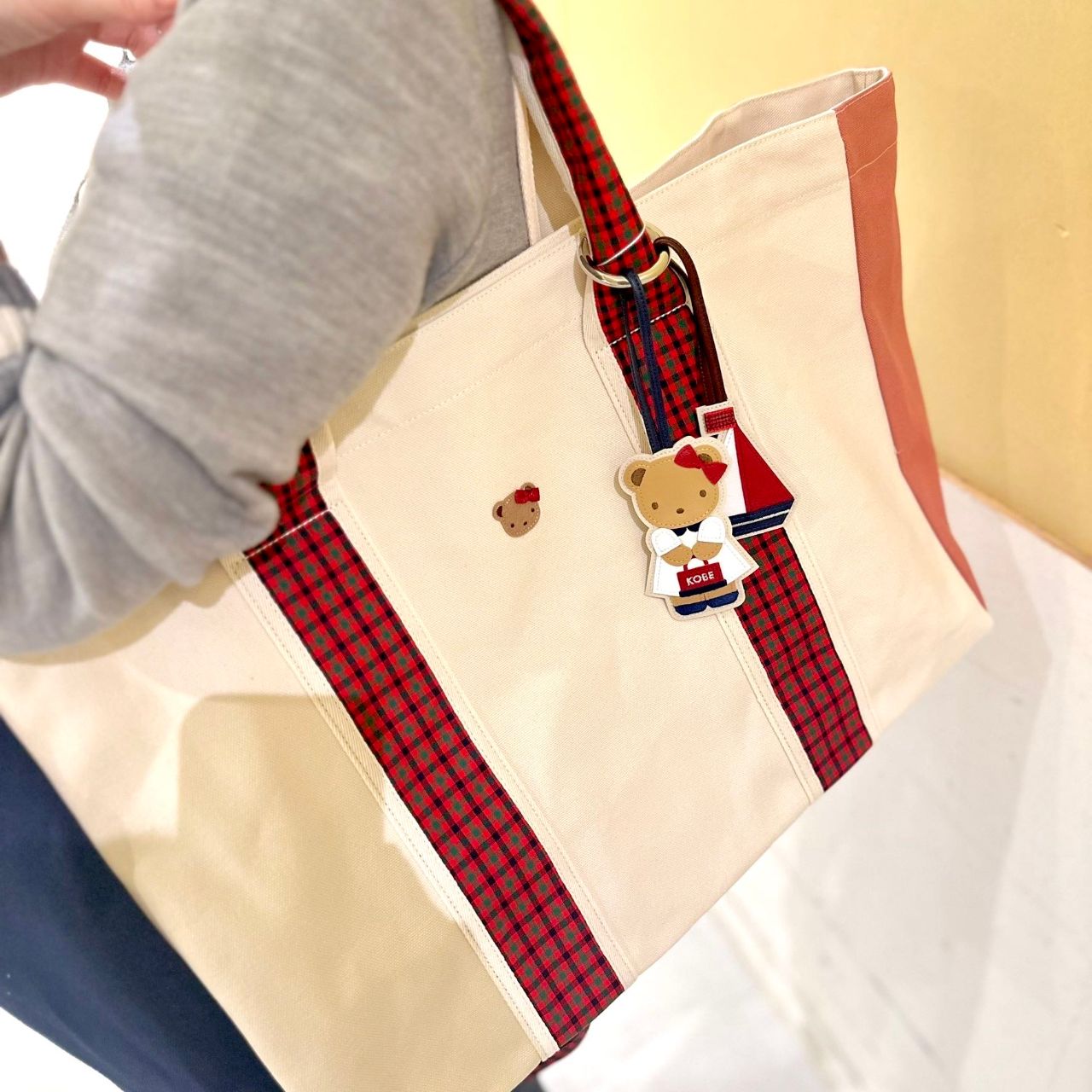 神戸本店】人気の神戸・東京限定アイテム新商品をご紹介♪｜ファミリア