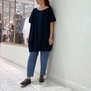 美品✨ジャングラ Jungla ゴム紐 フラット コンフォートシューズ 38 美品✨ジャングラ Jungla ゴム紐 フラット コンフォートシューズ
