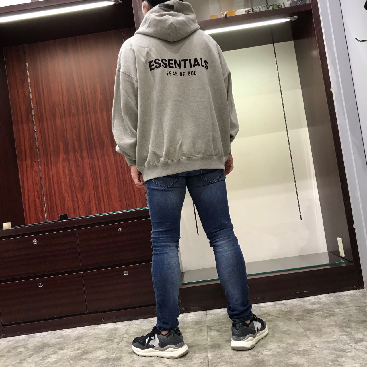 ESSENTIALS ブラック パーカー L ESSENTIAL / ビッグシルエットパーカー ESSENTIAL Night STORE