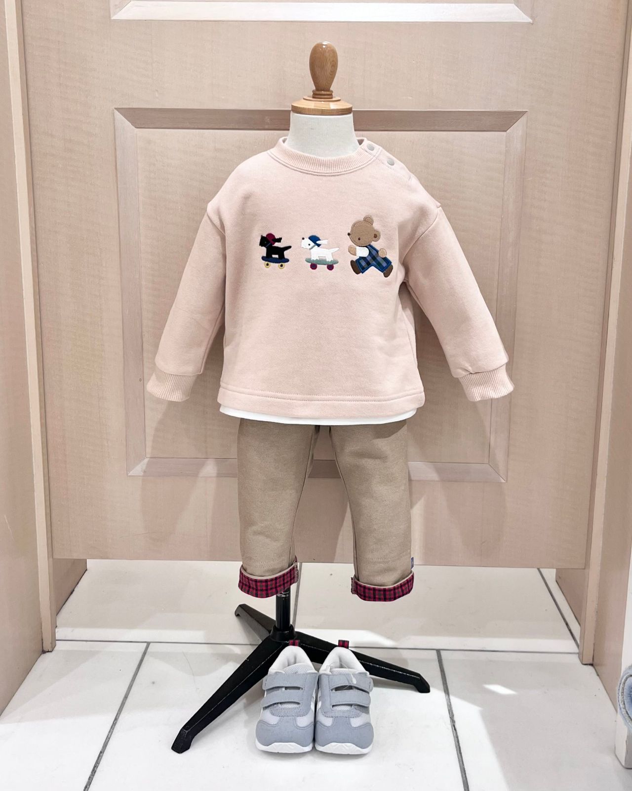 familiar スーツ　新品　お値下げ中です‼️ オンラインショップ】先週のベストアイテム！｜ファミリア