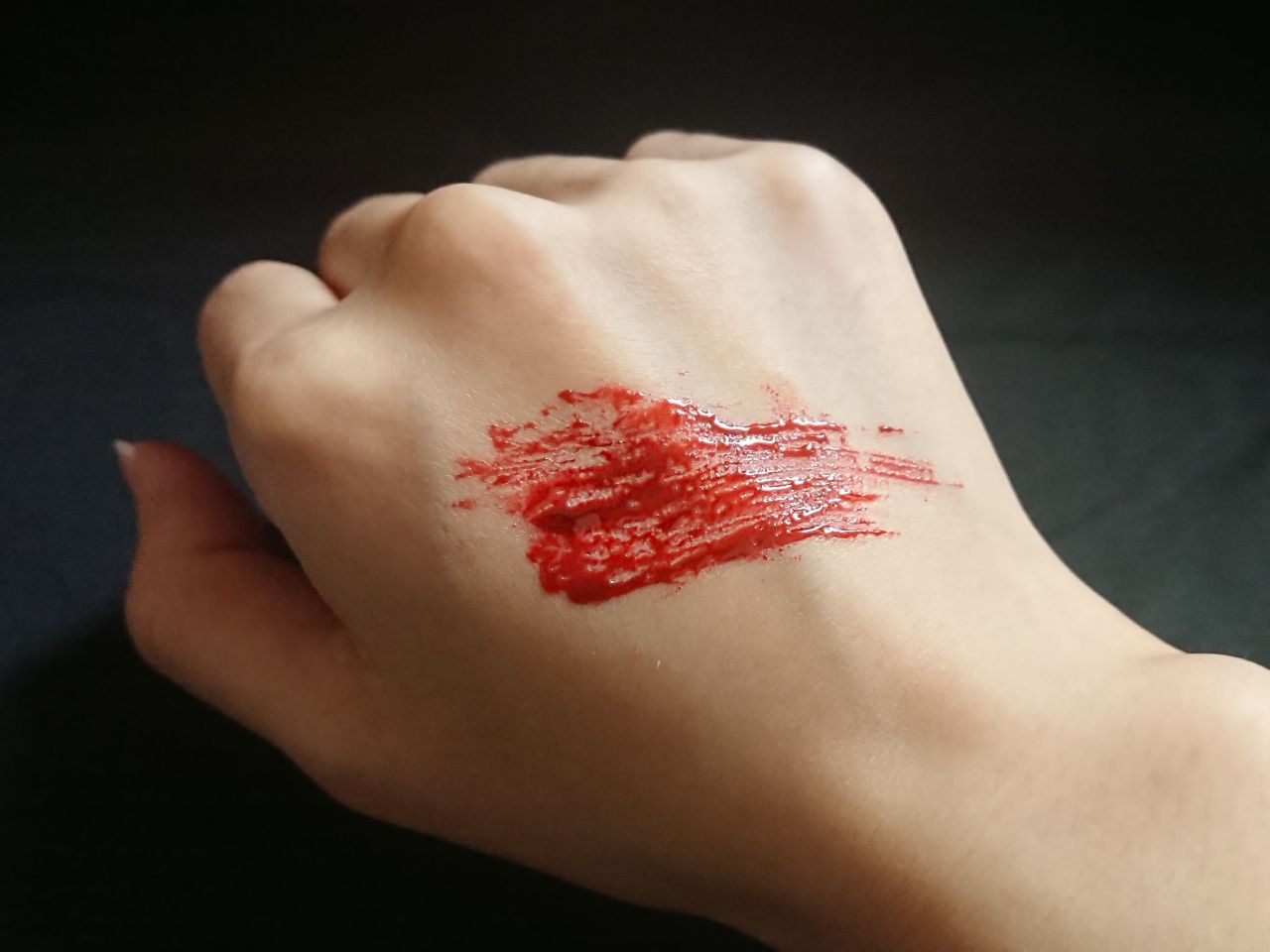 第 弾 血のりを使ってリアルな傷メイクに挑戦 本店 服飾館3階aフロア ステージメイク 特殊メイク 生地 手芸用品のオカダヤ Okadaya 公式ショップブログ