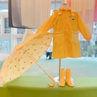 雨の日も楽しく！レインアイテム｜ファミリア代官山店の公式ブログ