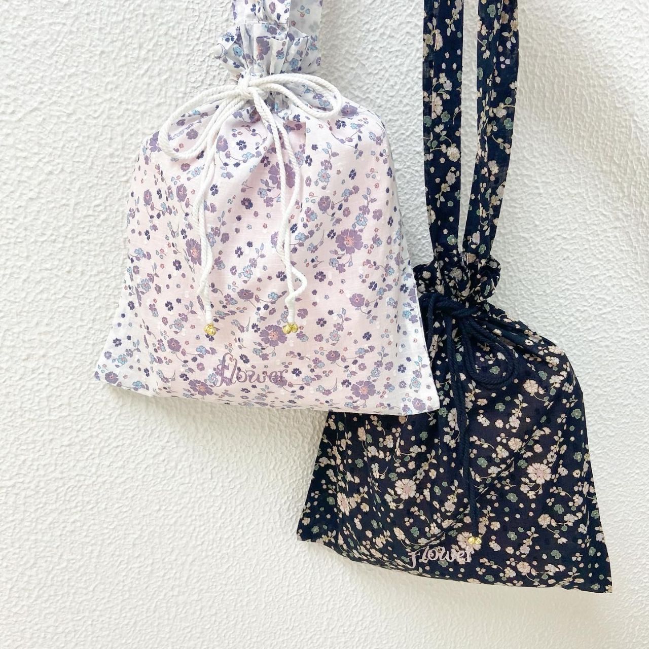 は*う様 WONDERFULWORLD ギンガムチェック花柄ワンピース _New Arrival 襟付きフラワー刺繍×ギンガムチェックワンピース