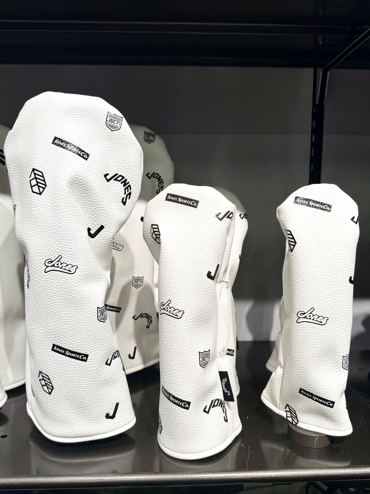 【限定】Golfickers×JONES ゴルフキャディバッグ＋ヘッドカバー部分 ヘッドカバー入荷‼️】JONESヘッドカバー | ゴルフ5 プレステージ