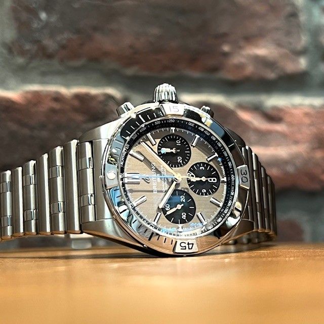 軽くて快適！ チタン製のクロノマット | 岡山拠点のトミヤ