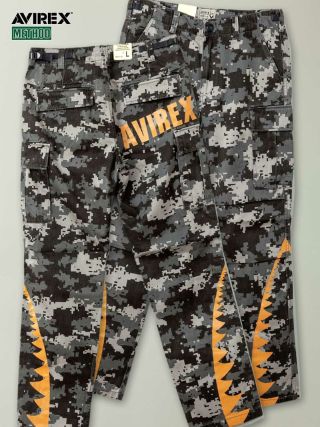 ballaholic 愉しく デジタルカモ柄 ショーツ