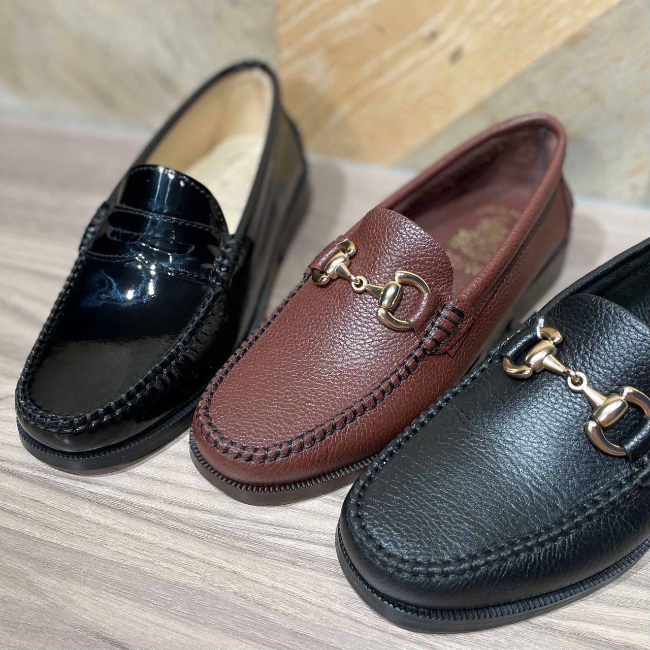 新品　ARTESANOS ブラックローファー 24cm ARTESANOS＞レザー ベーシック ローファー（ローファー