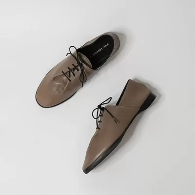 yuko imanishi 靴　新品未使用 ユウコイマニシプラス yuko imanishi+ スニーカー （WH） -靴