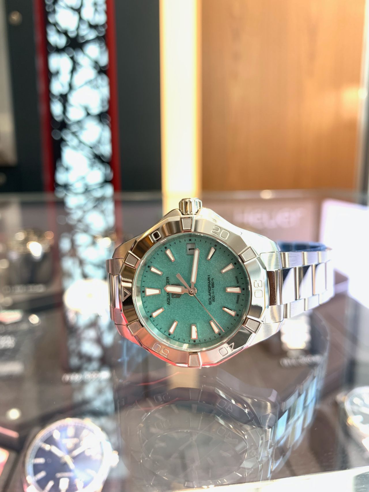 TAGHeuer】まさにオーロラのような輝 | 岡山拠点のトミヤ