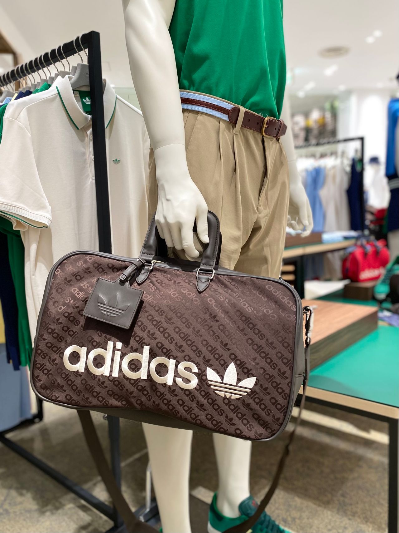 o*5様 adidasゴルフバック 楽天市場】キャディバッグ（ブランドアディダス・口径サイズ