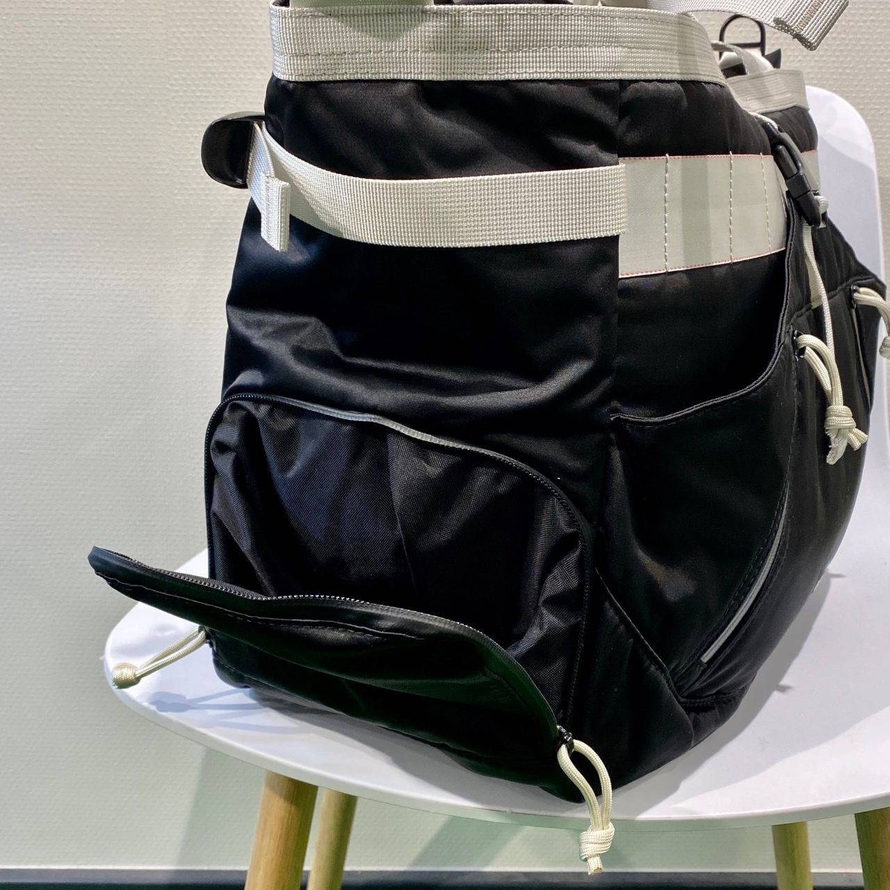 ブリーフィングホリデーコレクション【 BLACK&WHITE】入荷！ | ゴルフ5