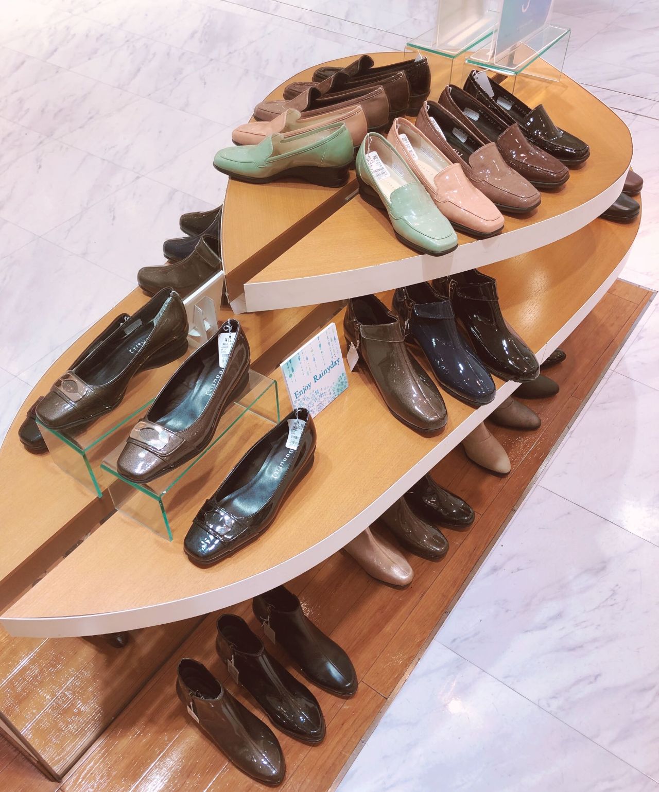 新作！ファー付きカゴバッグ！！ | GINZA WASHINGTON 西銀座1F店