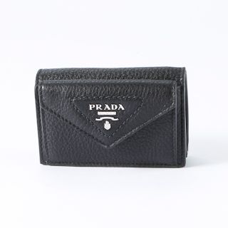 現行モデルPRADA☆鑑定済☆VIT.DAINO 黒 1MH021 プラダ財布 495dcb09a98b4e0a487bdb6c708032