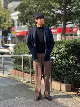 ネイビージャケットとパンツセット 紺ブレを使った春夏オフィスカジュアル⭐︎｜THE SUIT COMPANY