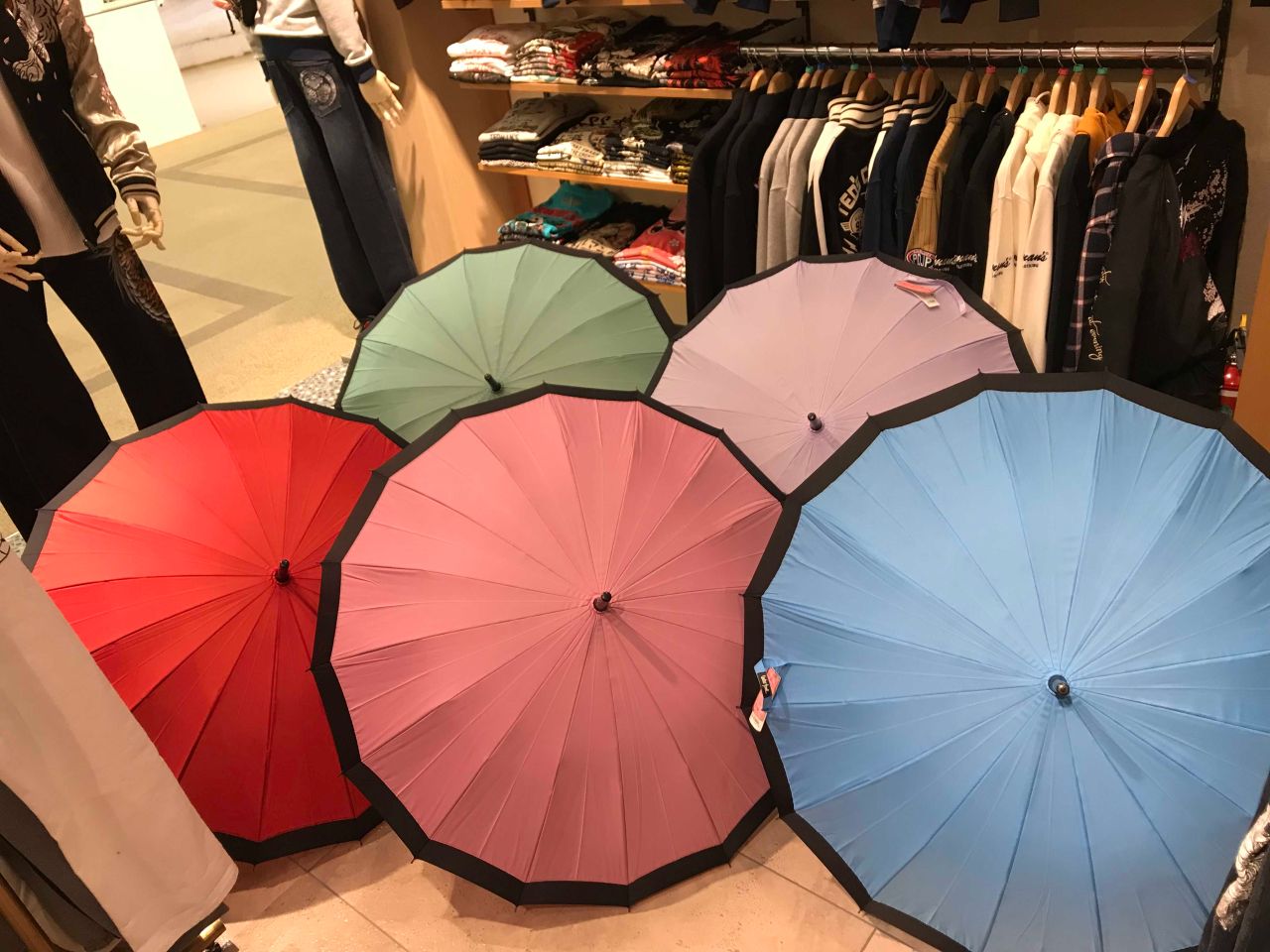 復活 濡れると桜が浮き出る傘 Csmen シーズメン 公式ショップブログ