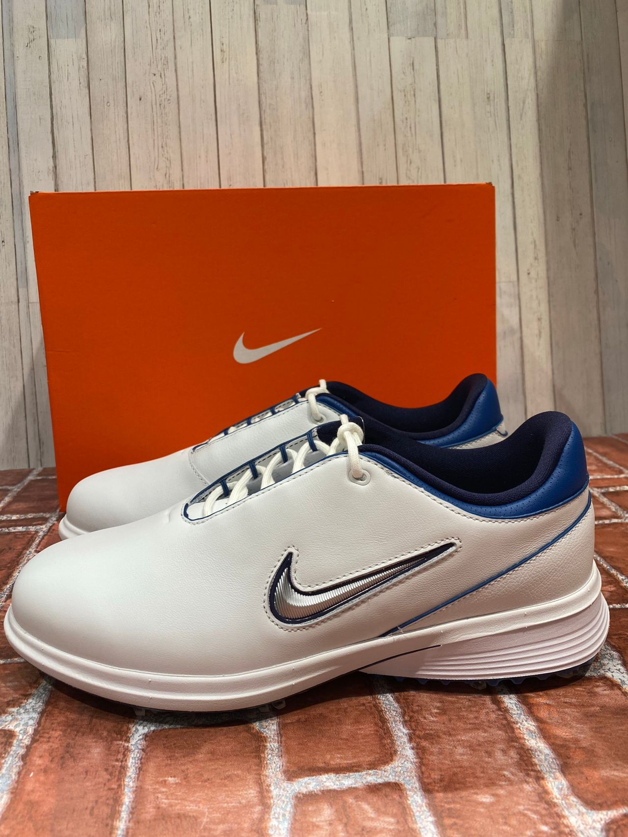 NIKE VICTORY TOUR4(ナイキヴィクトリーツアー4)入荷いたしました