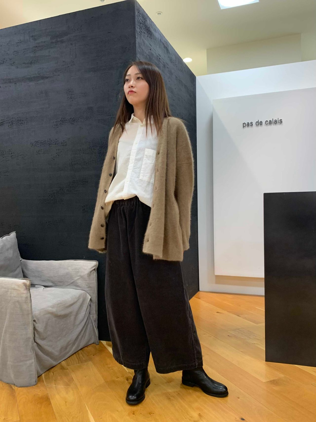 pas de calais　オーバーサイズコーデュロイコーディガン　アイボリー pas de calaisオーバーサイズコーデュロイコーディガンアイボリー