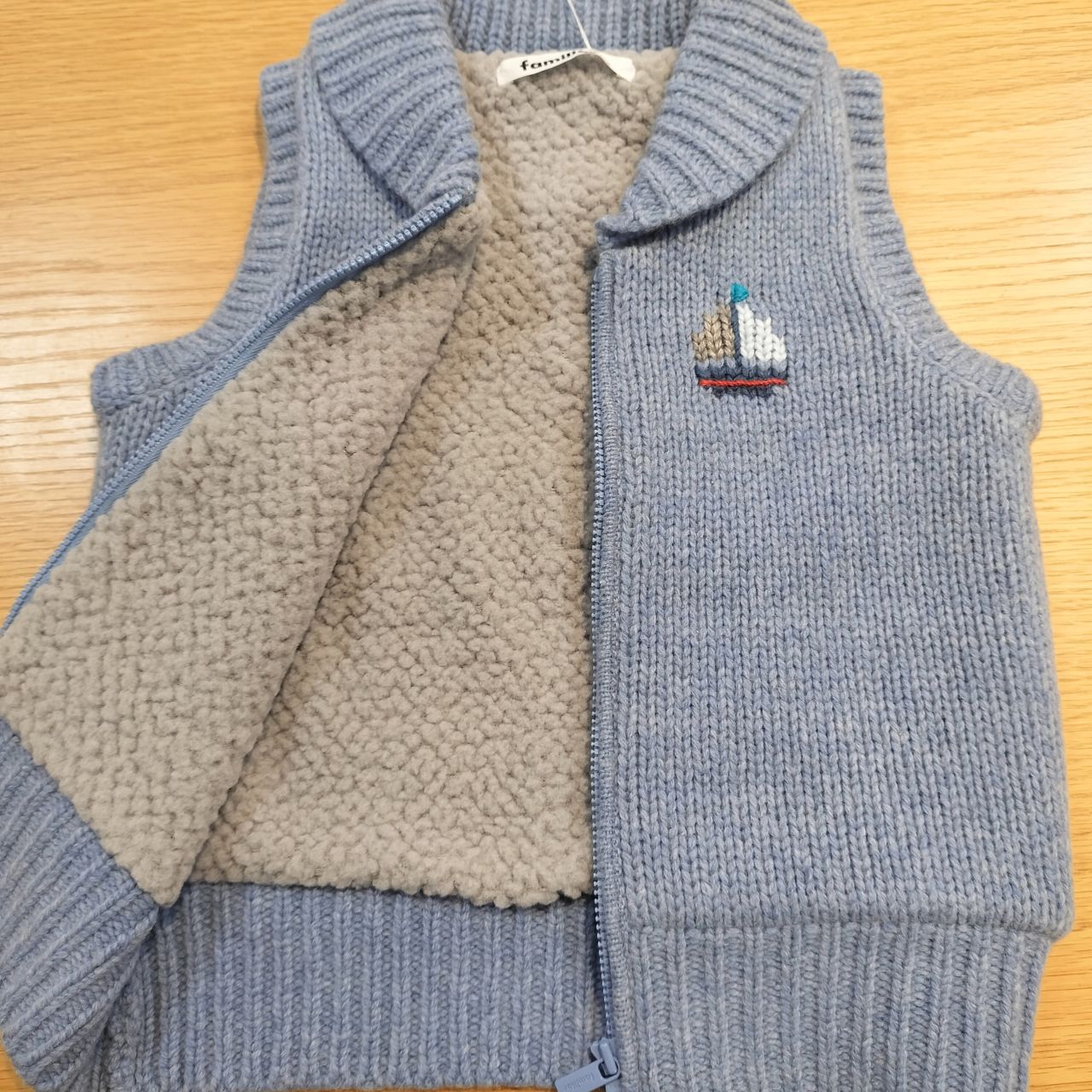 ☆動きやすくてあったかい カウチンベストで冬支度☆｜ファミリア京都