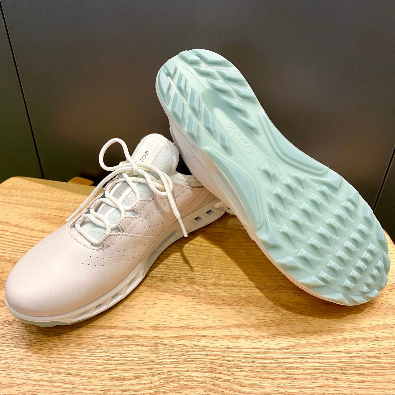 【新品】エコー ecco biom レディース用 ゴルフシューズ ホワイト ecco（エコー） レディース ゴルフシューズ バイオム ハイブリッド