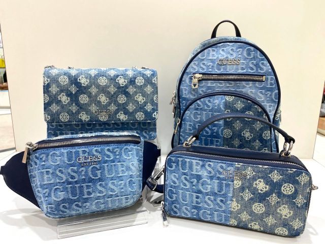 ゲス GUESS ウエスト・ボディバッグ KAYLIN SD774780【FITHOUSE