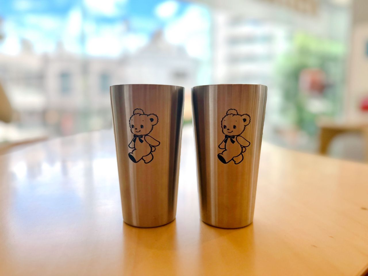 クマちゃんとテリアの総柄ポーチが新登場！｜ファミリア代官山店の公式