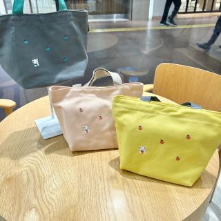 再入荷】大人気トートバッグ♪｜ファミリアファミリアさんちか店の公式