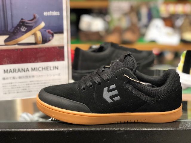 スケシュー スケートボードシューズ の品揃え地域1番宣言 ムラサキパーク 大阪 岸和田 岸和田カンカンベイサイドモール ハウスカード エポスカード 感謝祭 スケシュー エス エメリカ エトニーズ Nikesb Supra Lakai が お得 スケートボード の シューズ が お得