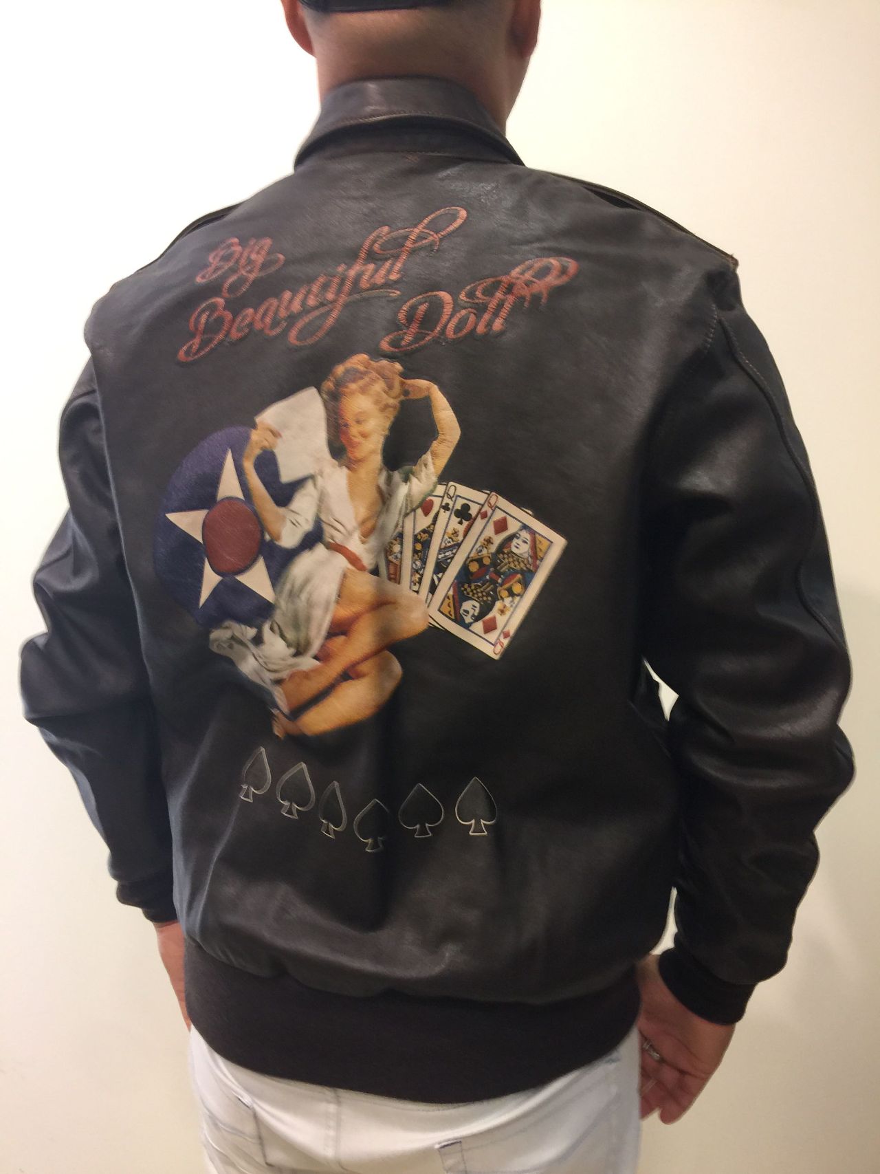 AVIREX A-2 ジャケットBIG BEAUTIFUL DOLL Lサイズ