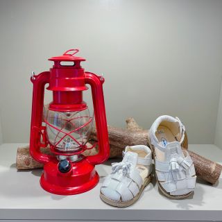 この夏どんなサンダルで出かけよう？｜ファミリア代官山店の公式