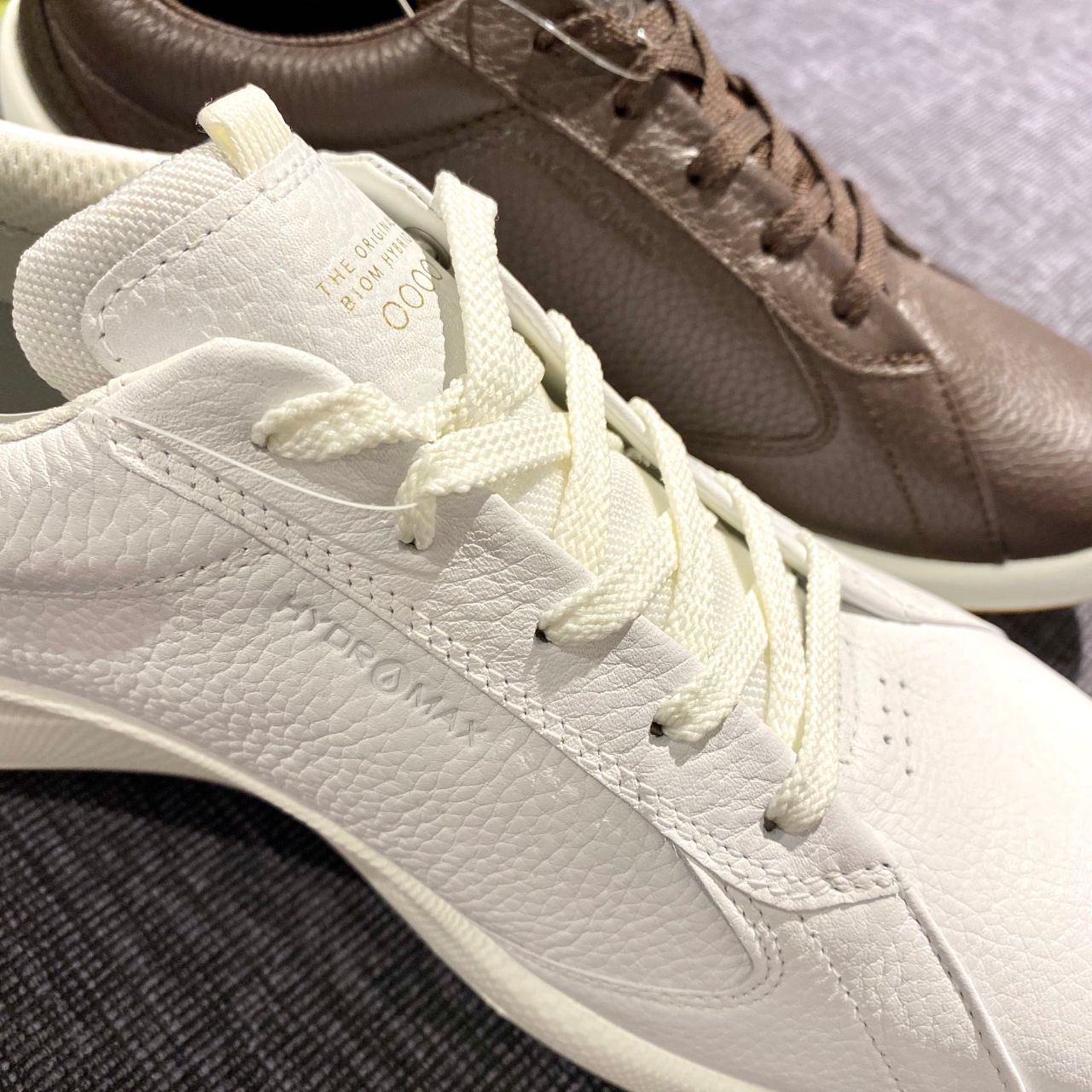 エコーECCO BIOM ハイブリッド ゴルフシューズ【新品未使用】 ecco 【大特価！】エコー スパイクレス ゴルフシューズ バイオム