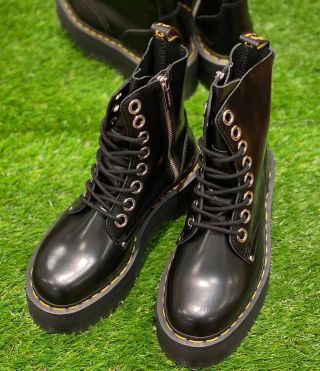 Dr.Martens JADON MAX 8ホール | りんくうシークル店 | フィットハウス