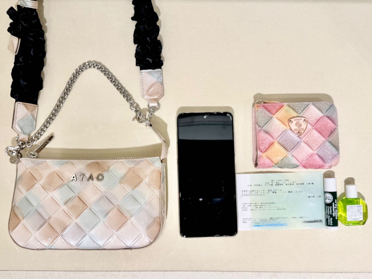 スタッフリアルバイ！！ホリデー限定アイテム☆【スタッフ私物