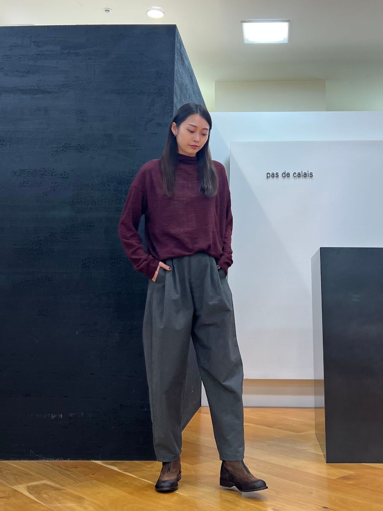 【新品未使用】 pas de calais 綿麻ツイル テーパードパンツ pas de calais】綿麻ツイルテーパードパンツ