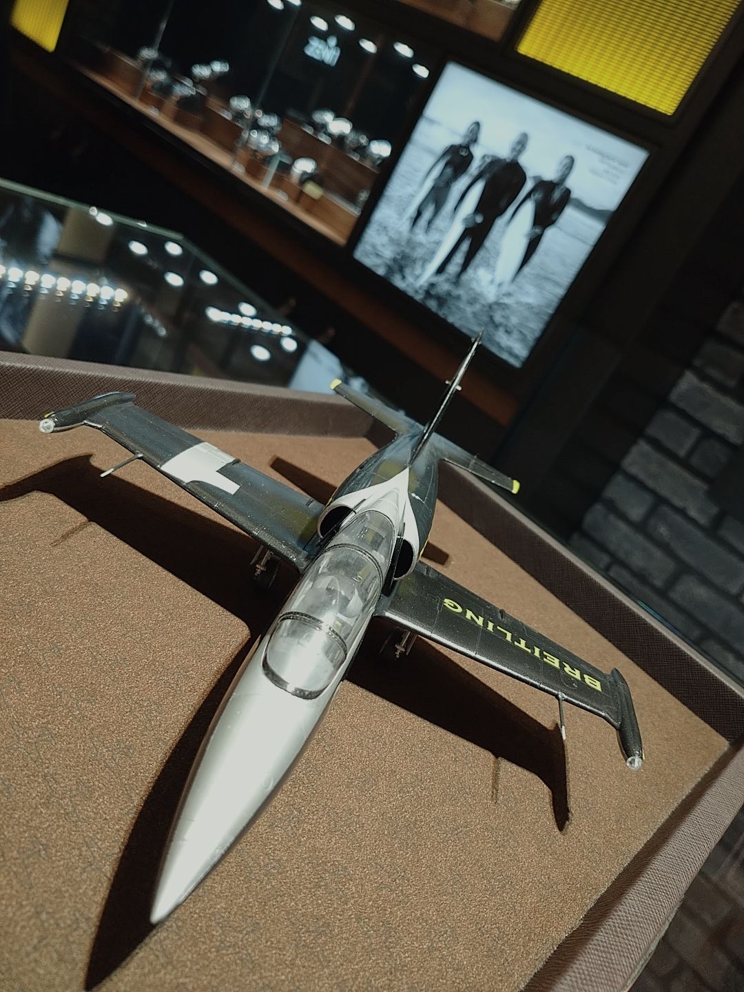 ブライトリング JET team☆ | 岡山拠点のトミヤコーポレーション公式