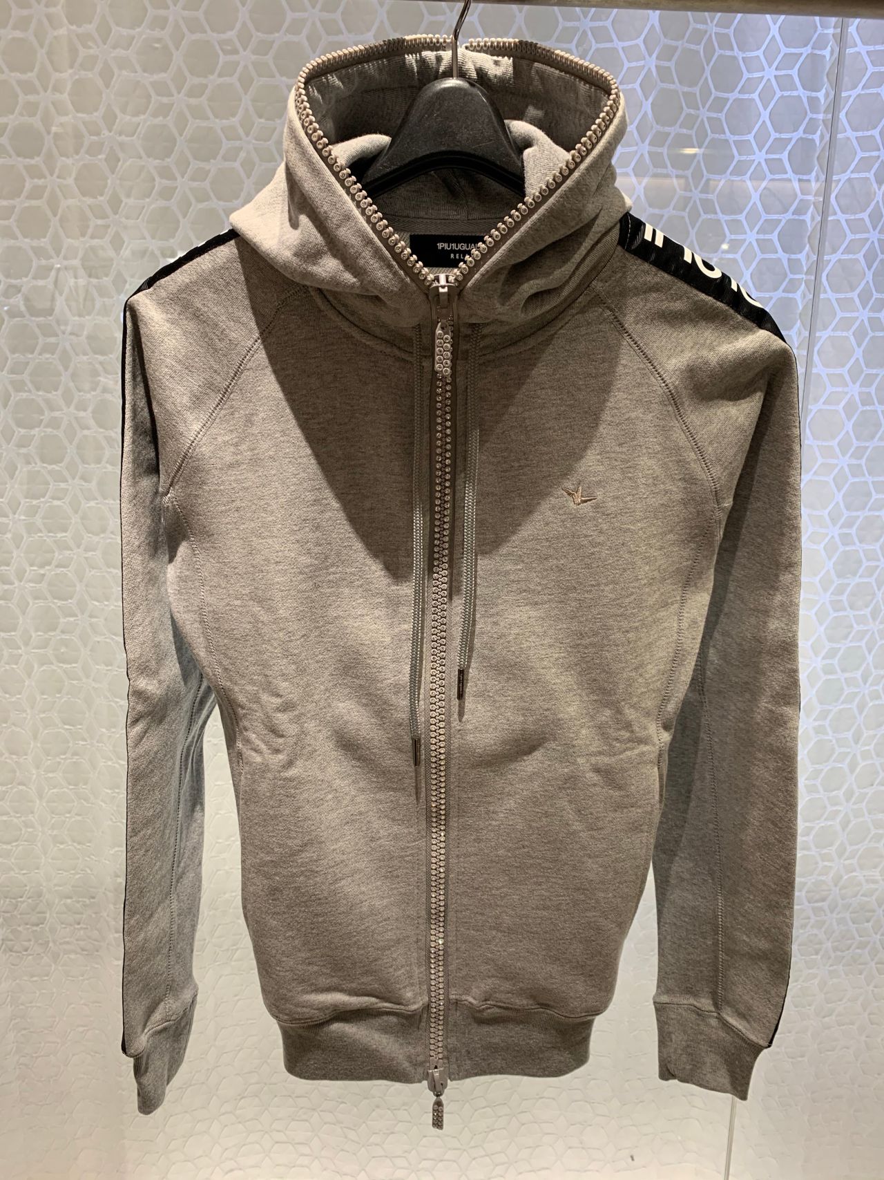 1piu1uguale3 Relax ウノピュウウノウグァーレトレ リラックス Royal Flash Royalflash 名古屋 上野商会公式ブログポータルサイト