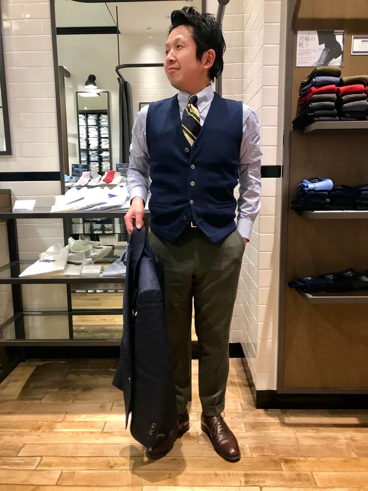 ドラッグ 家 取り付け 鎌倉 シャツ ジレ Jidvei Jp