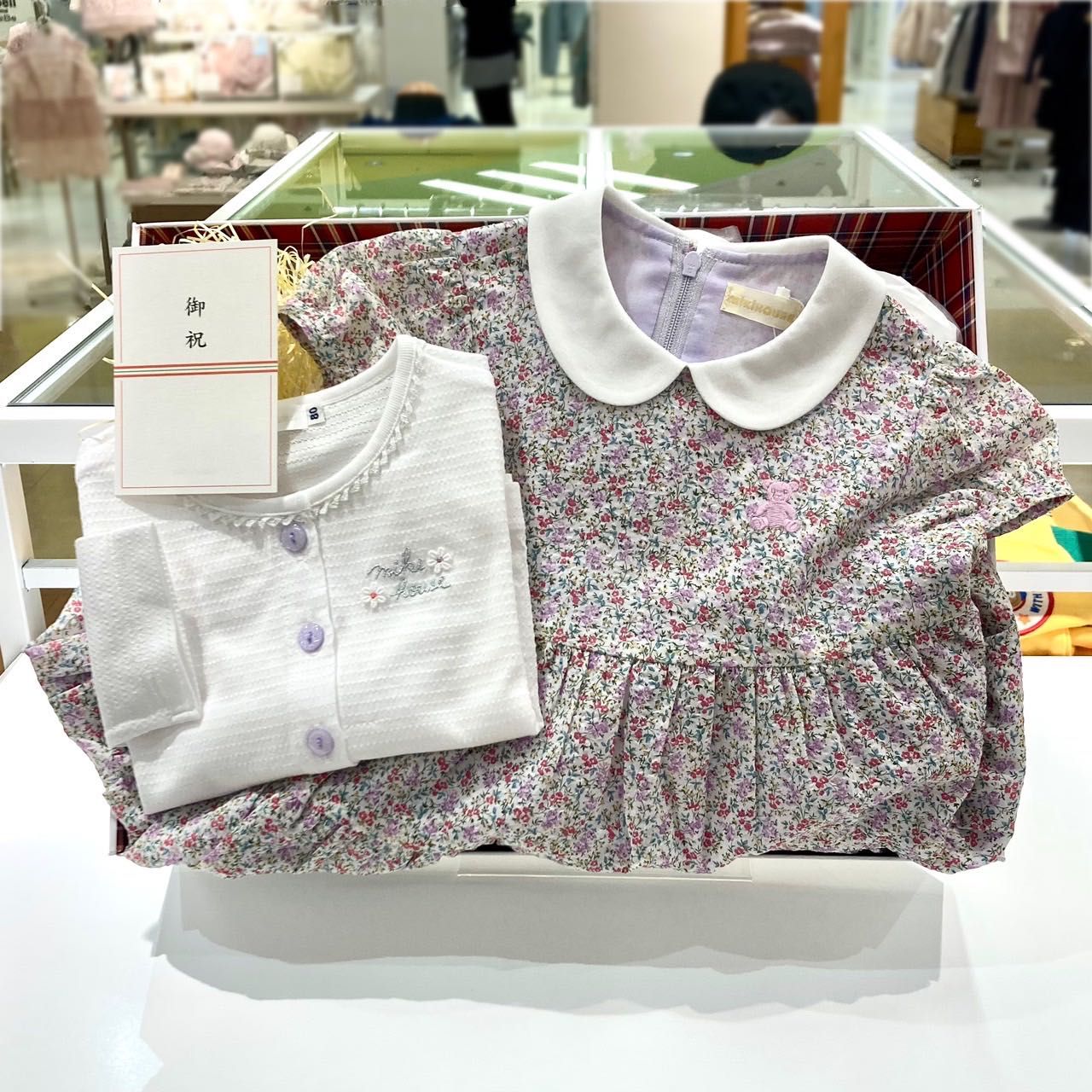 上品な小花柄衿つきワンピース＊｜ミキハウスミキハウス 橿原近鉄店 