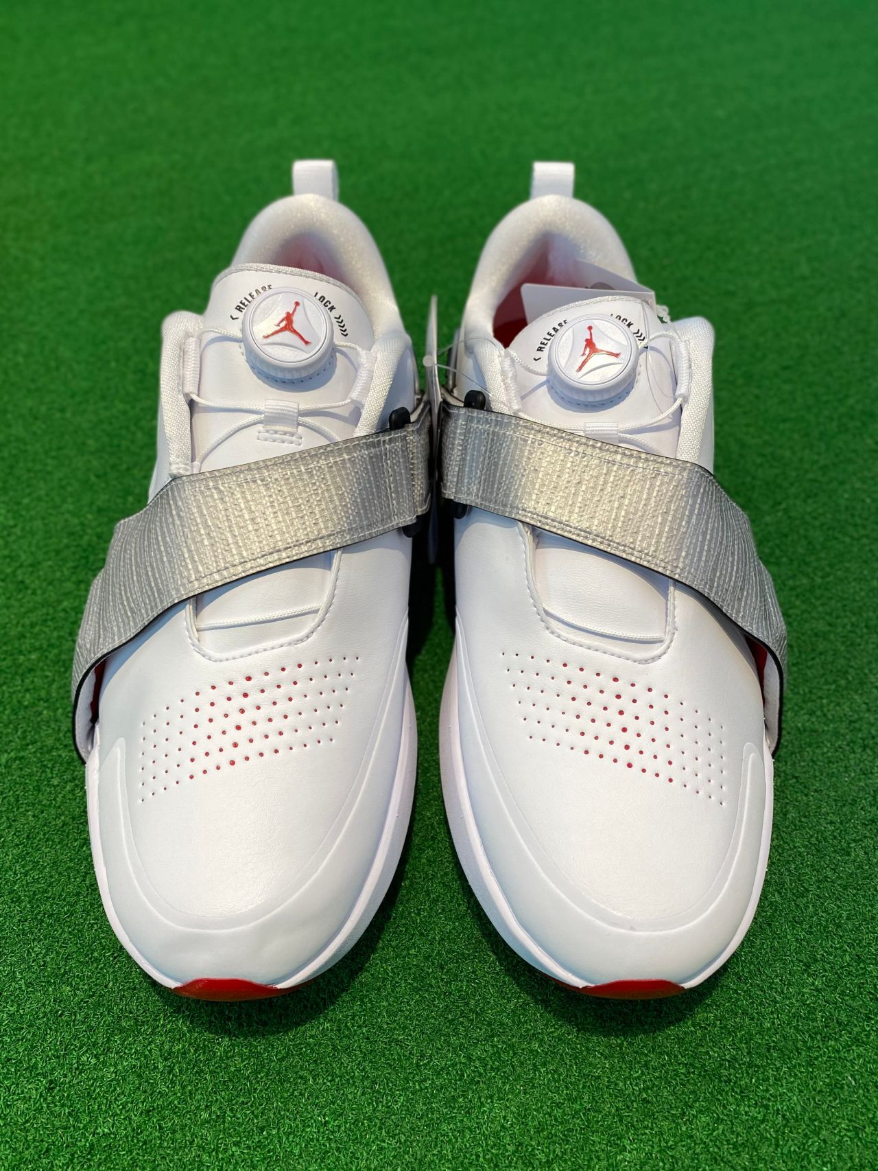 ナイキ】新作シューズ入荷いたしました✨ | ゴルフ5 プレステージ新宿